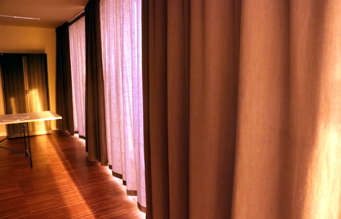 Проект - Лиепая Концертный зал - шторы текстуры льна
