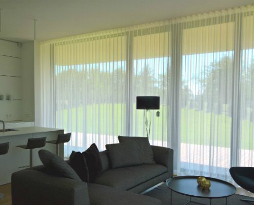 Mezaparka Residences - Villa Corylus with fancy day curtains, complementing carefully crafted interior design.