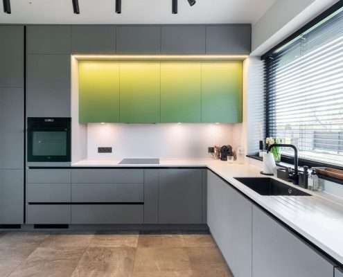 horizontal-blinds-kitchen